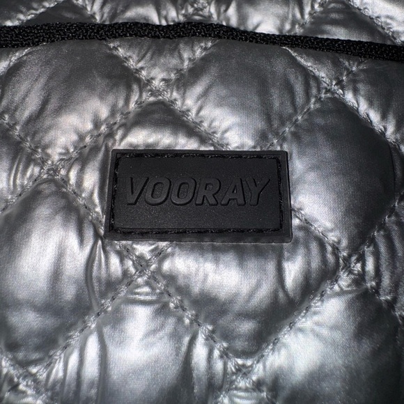 Vooray Core Crossbody Bag Quilted Silver unisex - Picture 4 of 10